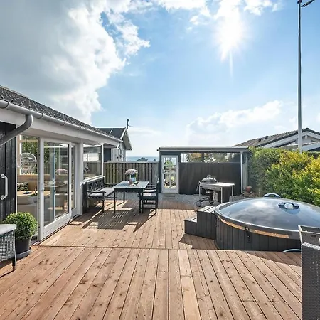 Awesome In With Kitchen Casa vacanze